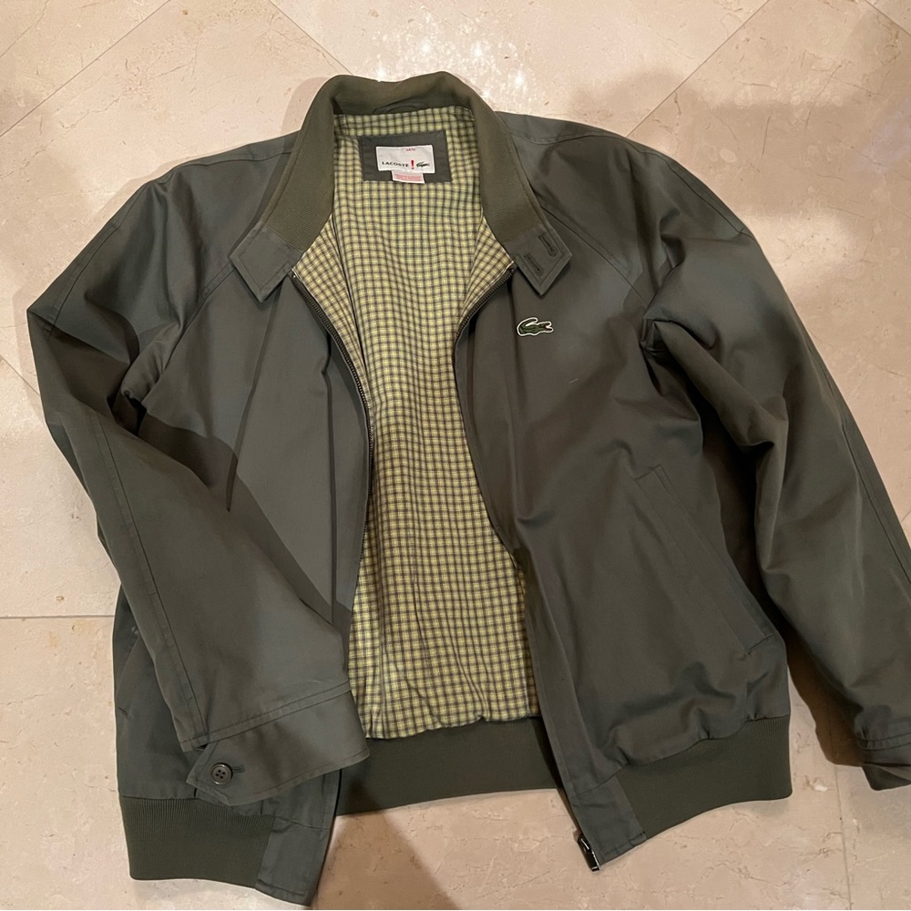 LACOSTE light jacket green color in very good condition. Size 54/6 ( Large)